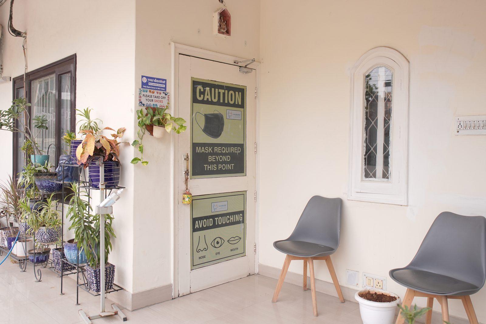 A Calm, Modern Dental Environment